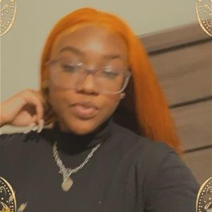 Meet your Posher, Jadah